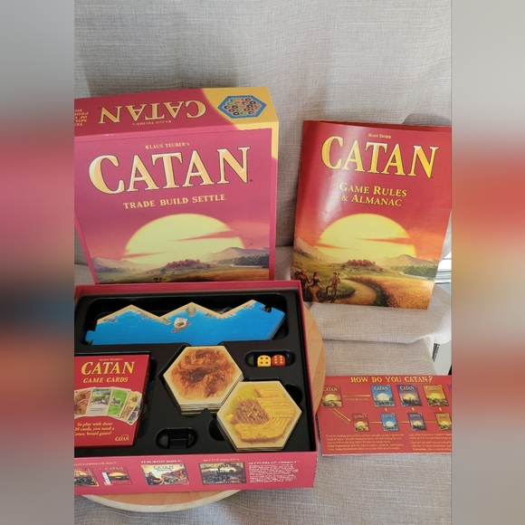 CATAN Board Game (2015 Mayfair Games) Good Condition Klaus Teuber - Picture 4 of 9